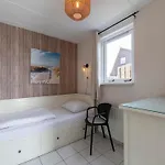 Holiday home Yperhof 66 For 6 Guests On Cost