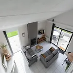 Holiday home Yperhof 66 For 6 Guests On Cost
