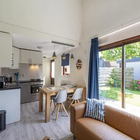 Holiday home Coastal Haven 6-person In *