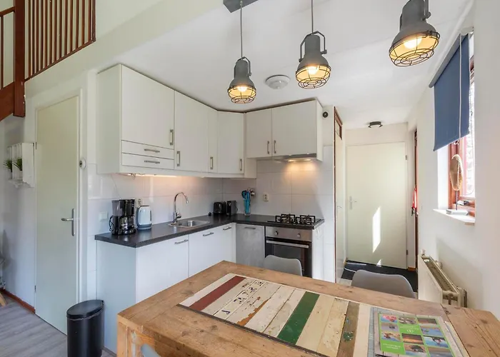 Vakantiehuis Yperhof 66 For 6 Guests On Cost Julianadorp