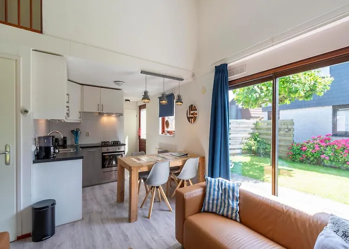 Yperhof 66 For 6 Guests On Cost Vakantiehuis