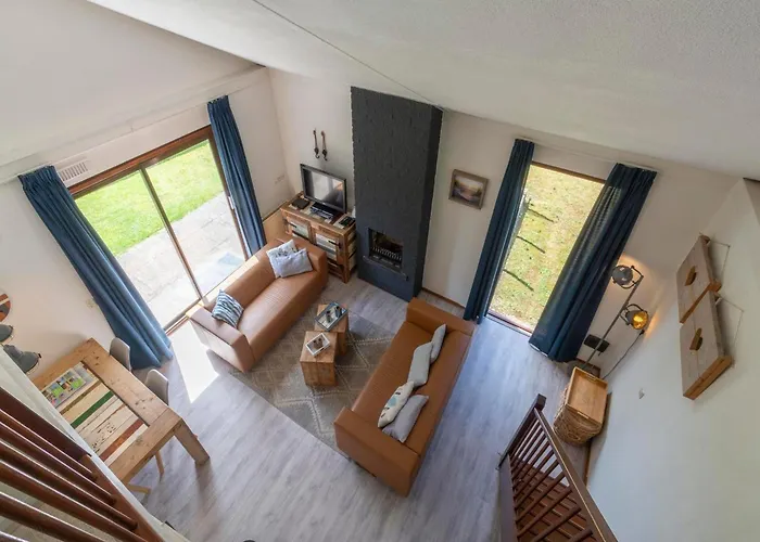 Vakantiehuis Yperhof 66 For 6 Guests On Cost