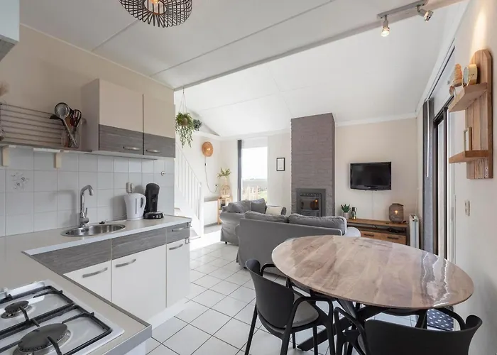 Yperhof 66 For 6 Guests On Cost Vakantiehuis