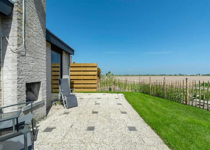 Yperhof 66 For 6 Guests On Cost *