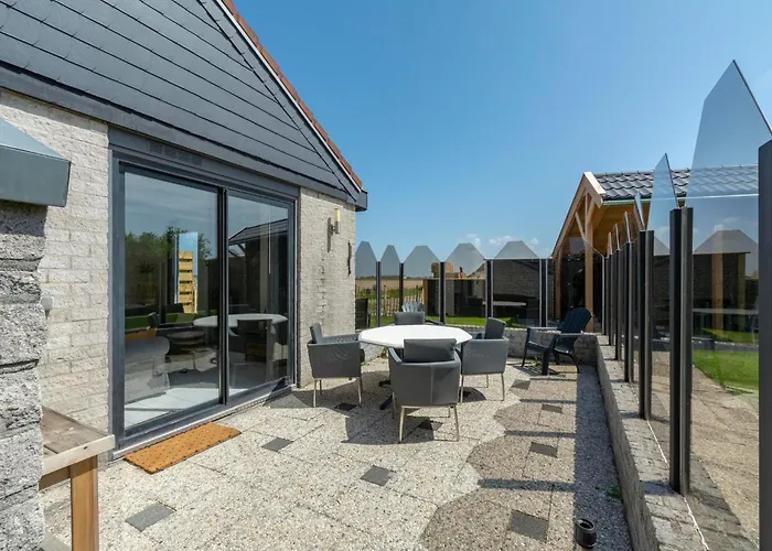 Yperhof 66 For 6 Guests On Cost *